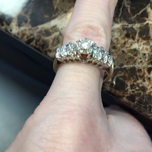 Beautiful 14K Stamped Solid Gold Diamond Ring 💍